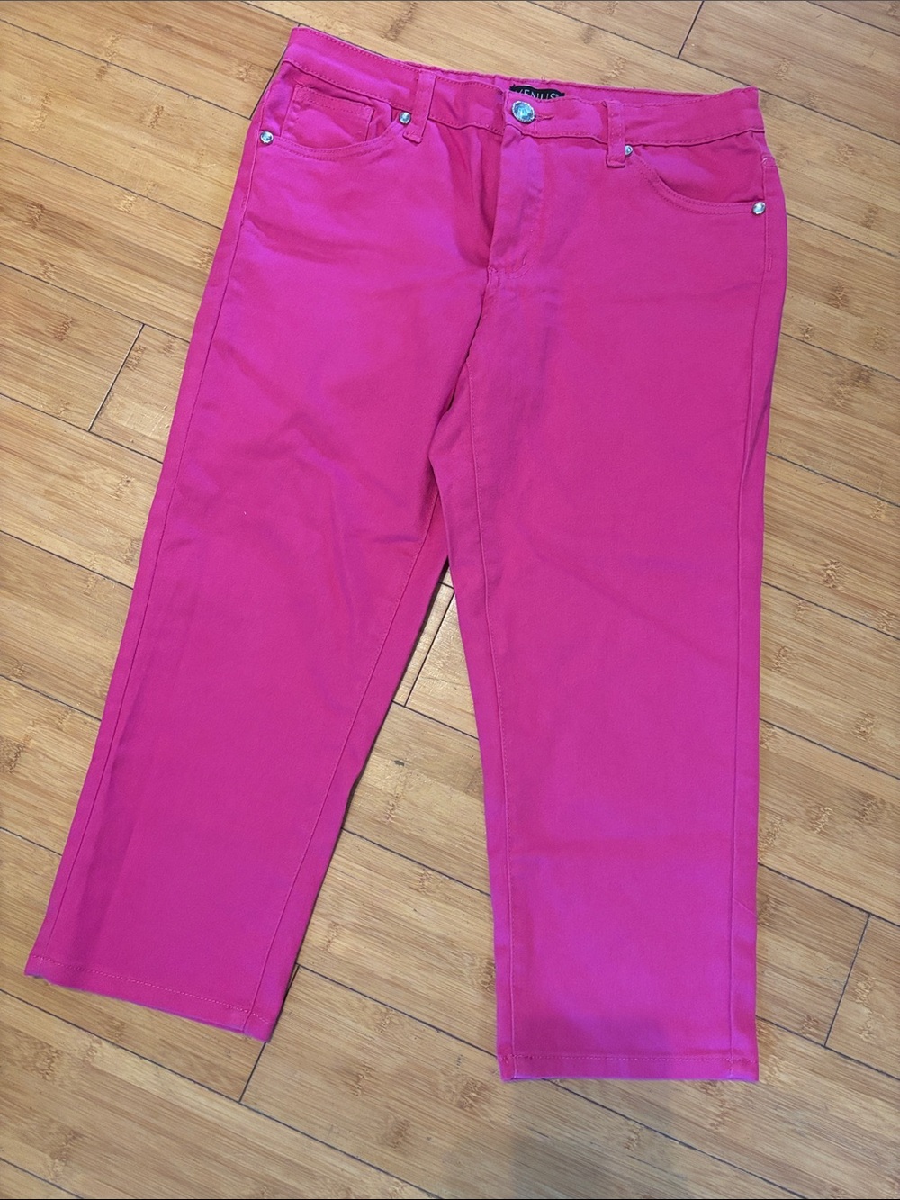 VENUS Hot Pink Stretch Capri Pants 8